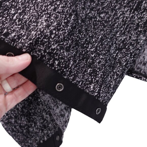 Lululemon Vinyasa Scarf Shawl Wrap OS Gray Stretch Arm Holes Customizable - Picture 3 of 11